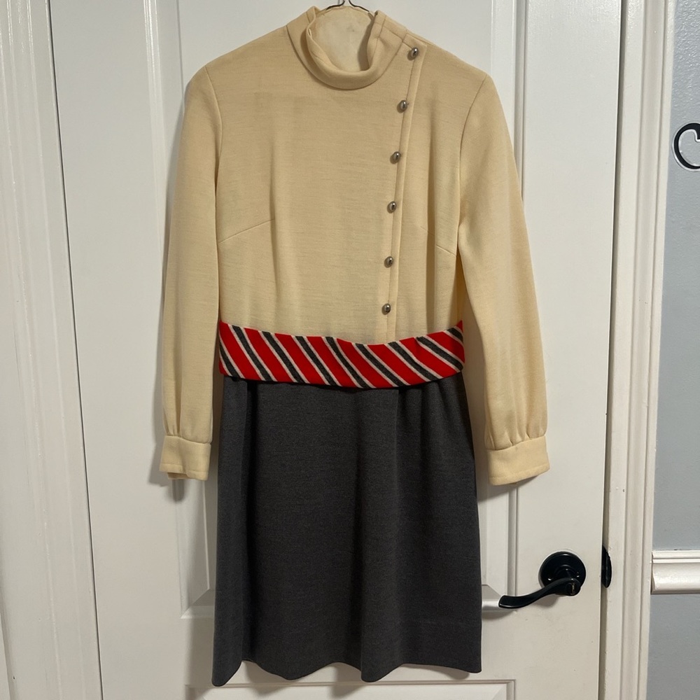 Vintage 1960s/70s Dress, fits like a Small